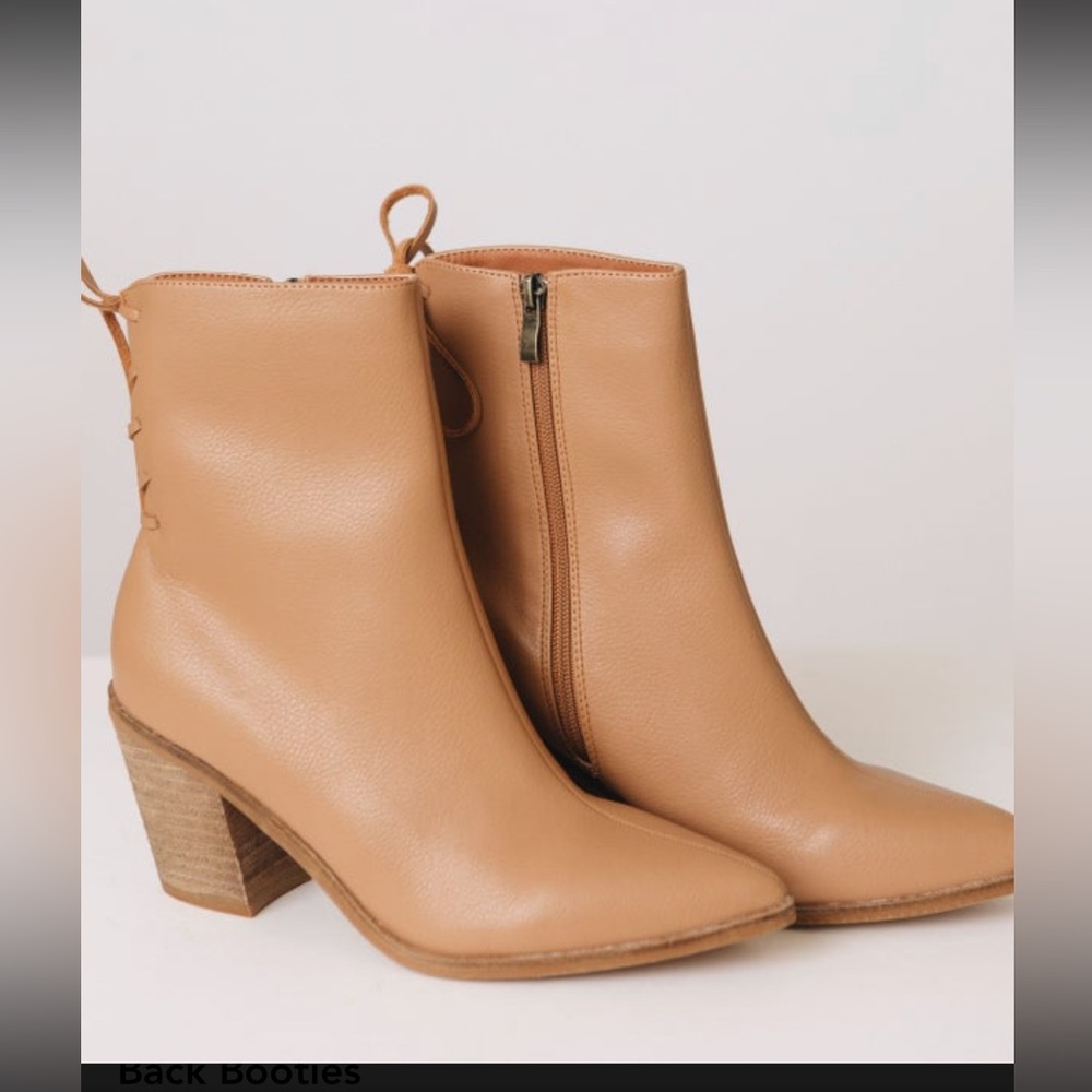 Beast aster boots